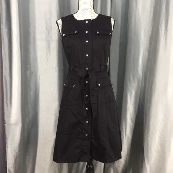 Calvin Klein Dresses & Skirts - Calvin Klein fit and flare snap down dress
